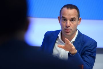 Martin Lewis issues urgent broadband warning as millions will pay more