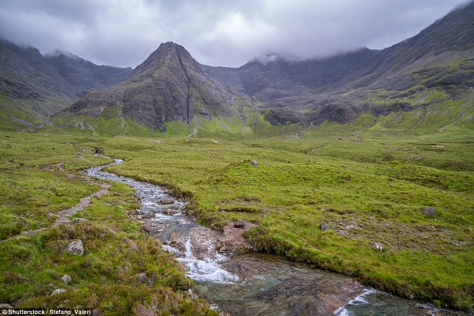 This rocky mountain range contains basalt rock pushed up by volcanic activity that dates back 55 million years