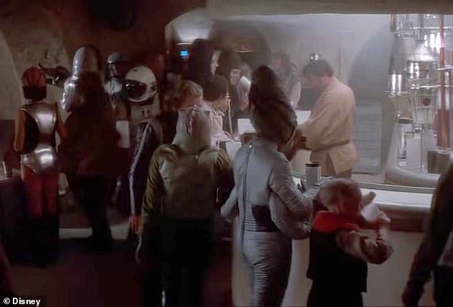 Star Wars: Episode IV - A New Hope (1977)