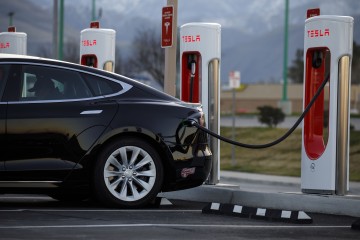 Drivers ditch electric cars in droves to return to petrol vehicles