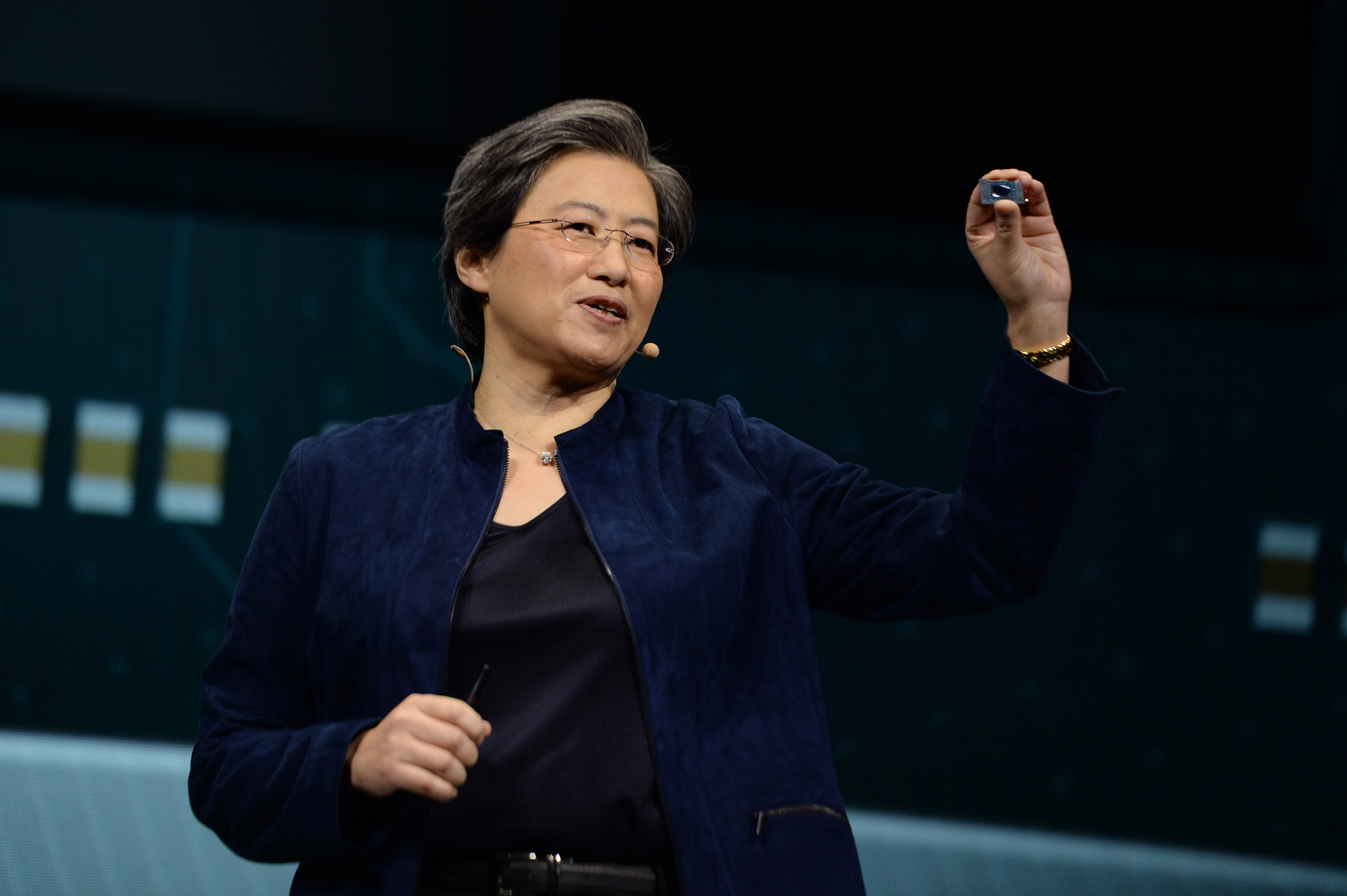 AMD delivers a Q4 beat amid industry headwinds, validating the Club investment case