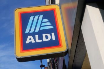 Shoppers are rushing to pick up Aldi hair dupe that leaves hair super smooth