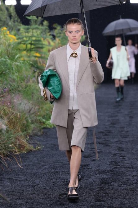 A model in a Jil Sander trouser suit in September 2022.