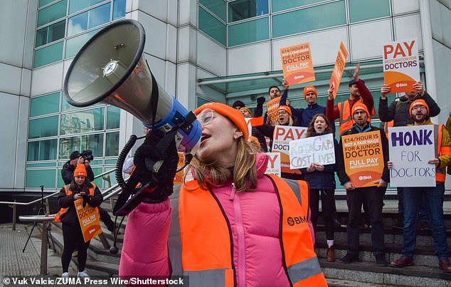 The British Medical Association website tells junior doctors they will lose pay if they fail to turn up to work on strike days when scheduled to be on shift