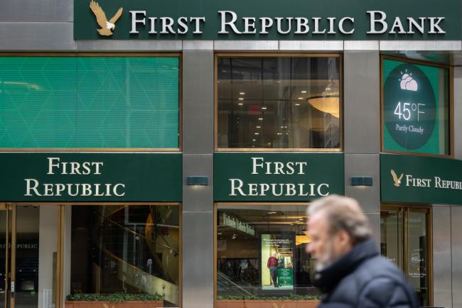 First Republic Faces Potential Curb on Borrowing From Fed