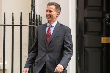 Jeremy Hunt vows he's 'willing to do what it takes' to help with bills 