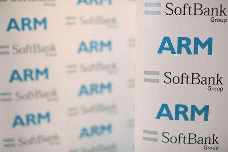 SoftBank hits 4-mth high on reports of Intel joining Arm IPO