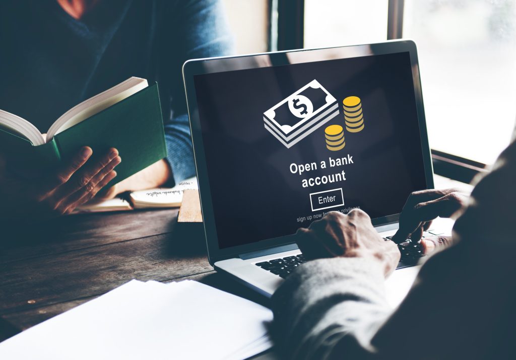 What to Consider When Opening a Business Bank Account