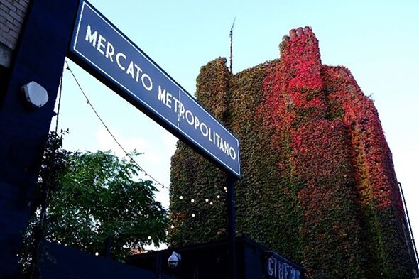 Mercato Metropolitano sign