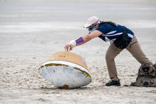 The drill will help scientists to prepare for the landing of the actual capsule in two months’ time (Picture: Nasa/Twitter)