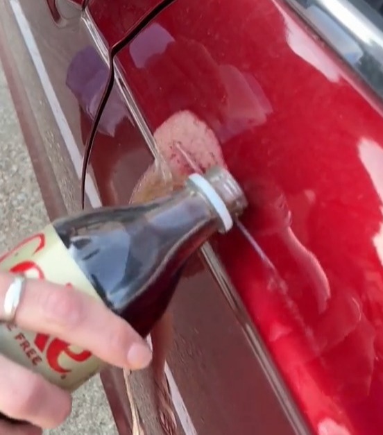 Drivers are blown away by a 'clever hack' to get scratches out of your car