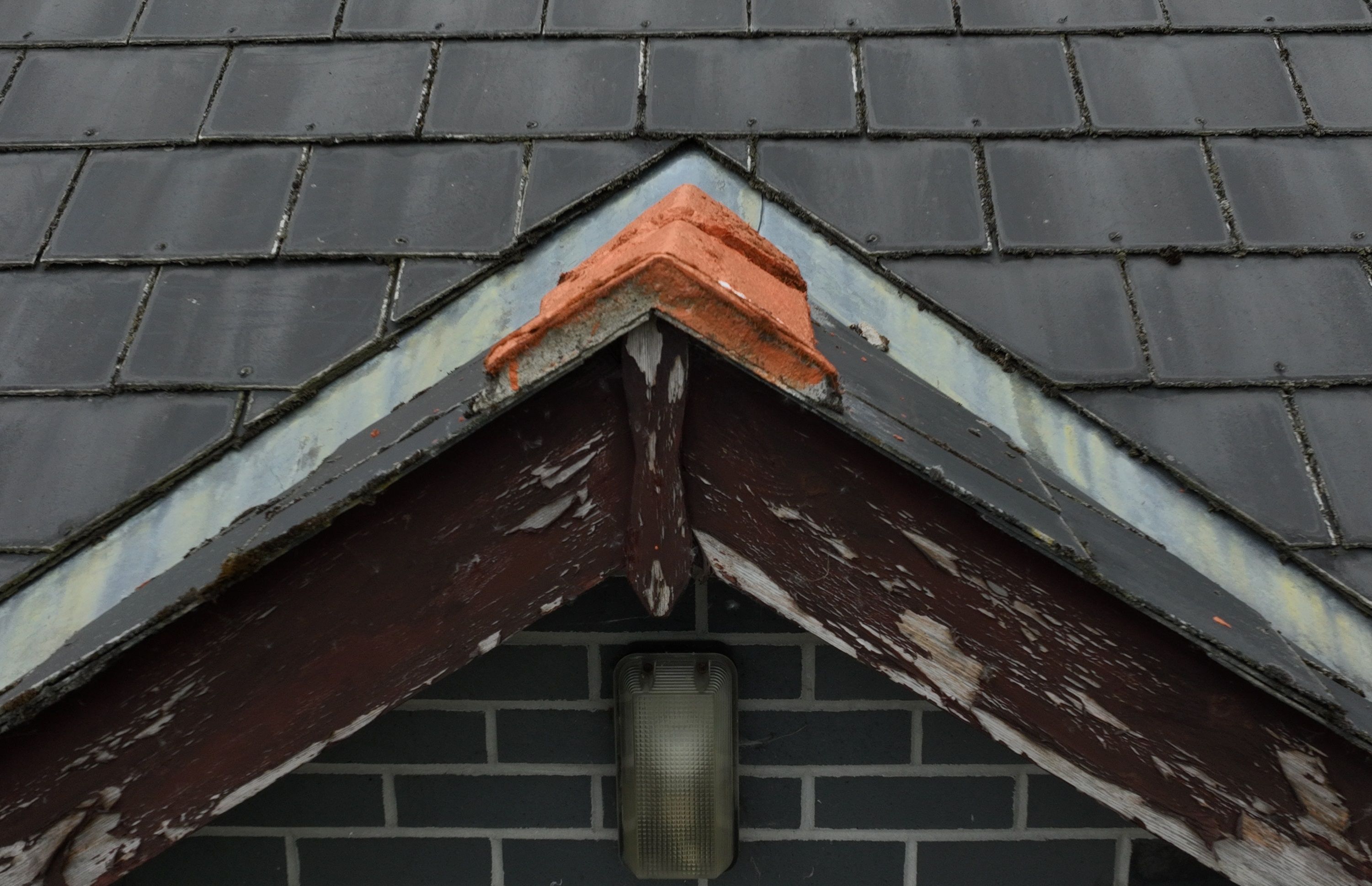 The old roof tiles which a Wales homeowner wanted replacing