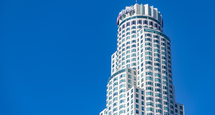 U.S. Bank's landmark tower in Los Angeles