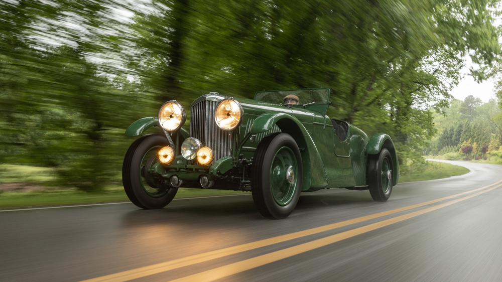 Driving the 1933 Bentley 4 ¼ Liter "Eddie Hall" race car.