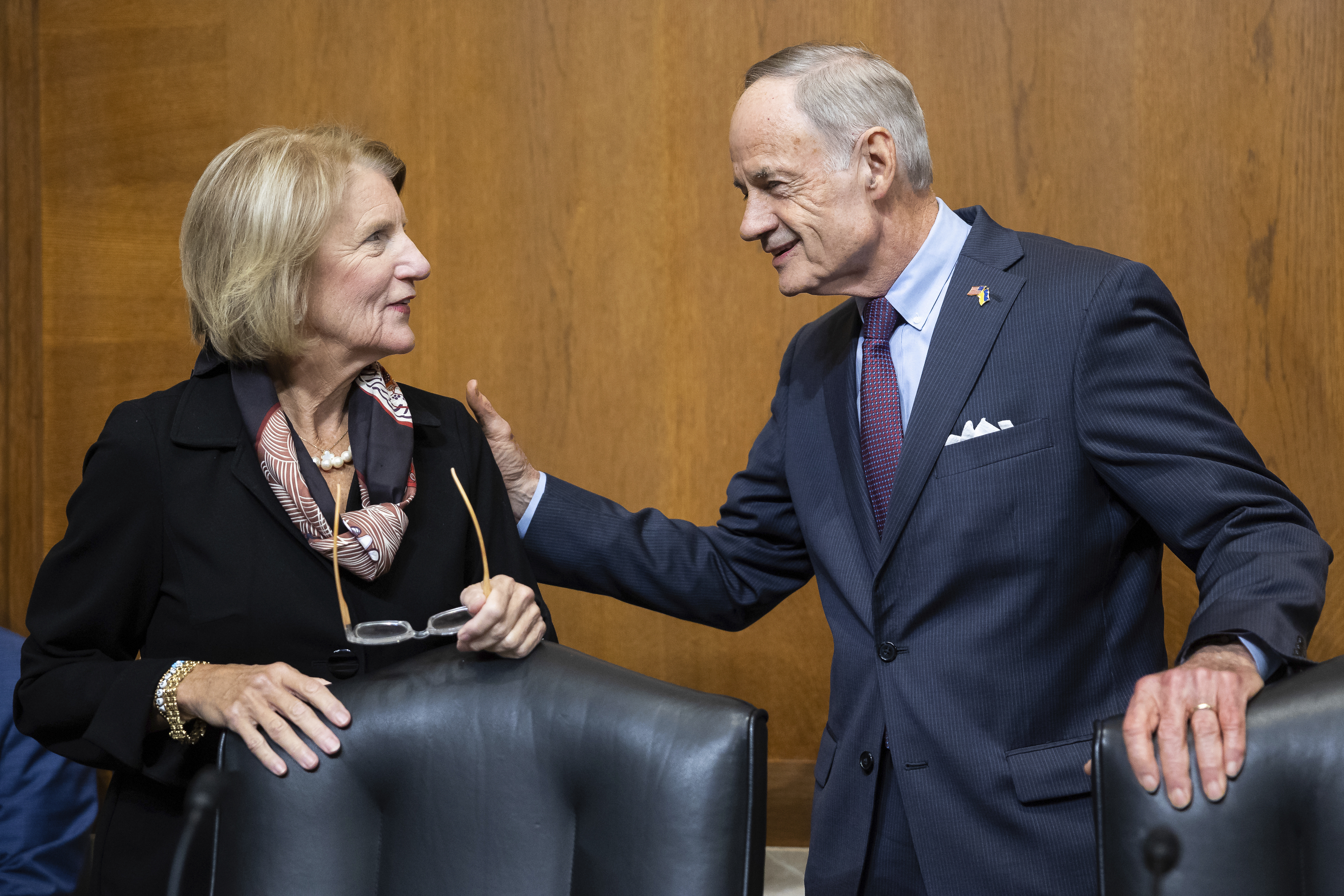 Sens. Shelley Moore Capito (R-W.Va.) and Tom Carper (D-Del.).