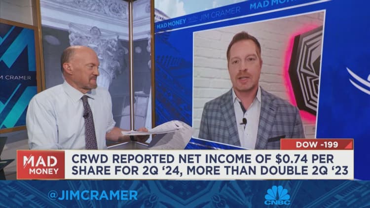 Jim Cramer goes one-on-one with CrowdStrike CEO George Kurtz