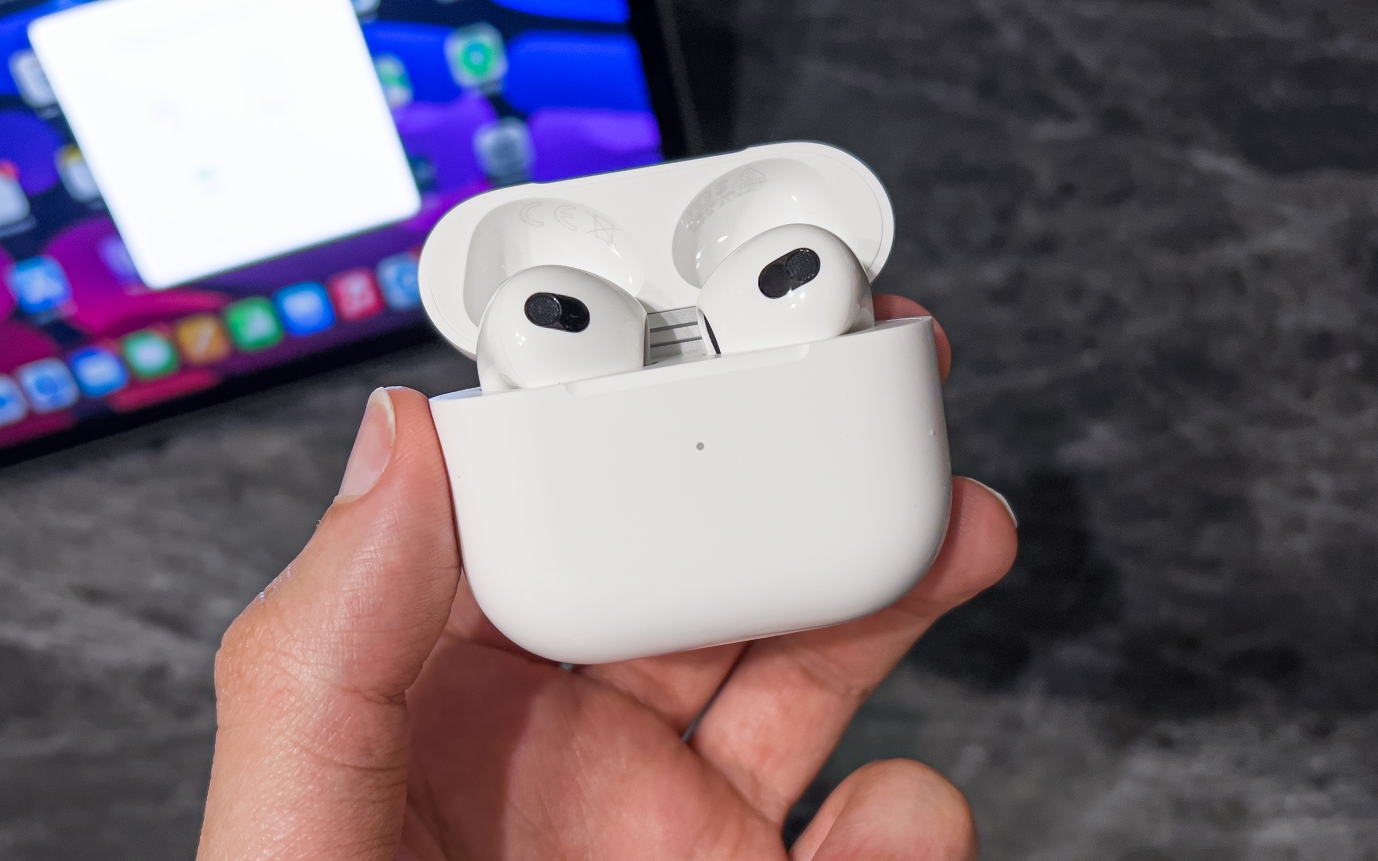 AirPods 3