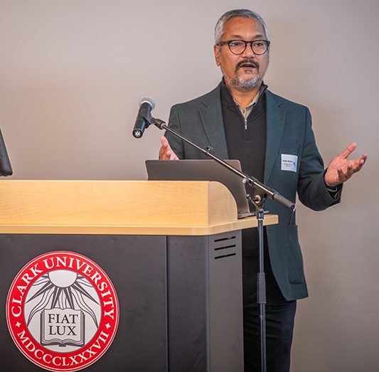 Budhendra “Budhu” Bhaduri gives the keynote address at the Geospatial Analytics Workshop