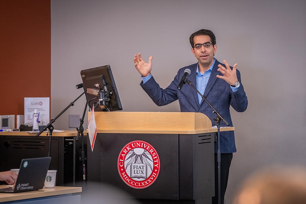 Hamed Alemohammad speaks at the Geospatial Analytics Workshop