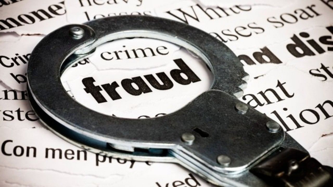 <div class="paragraphs"><p>A representative image for fraud.</p></div>