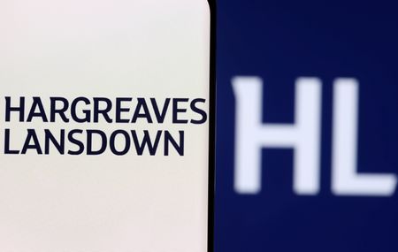 Hargreaves Lansdown falls as quarterly flows disappoint