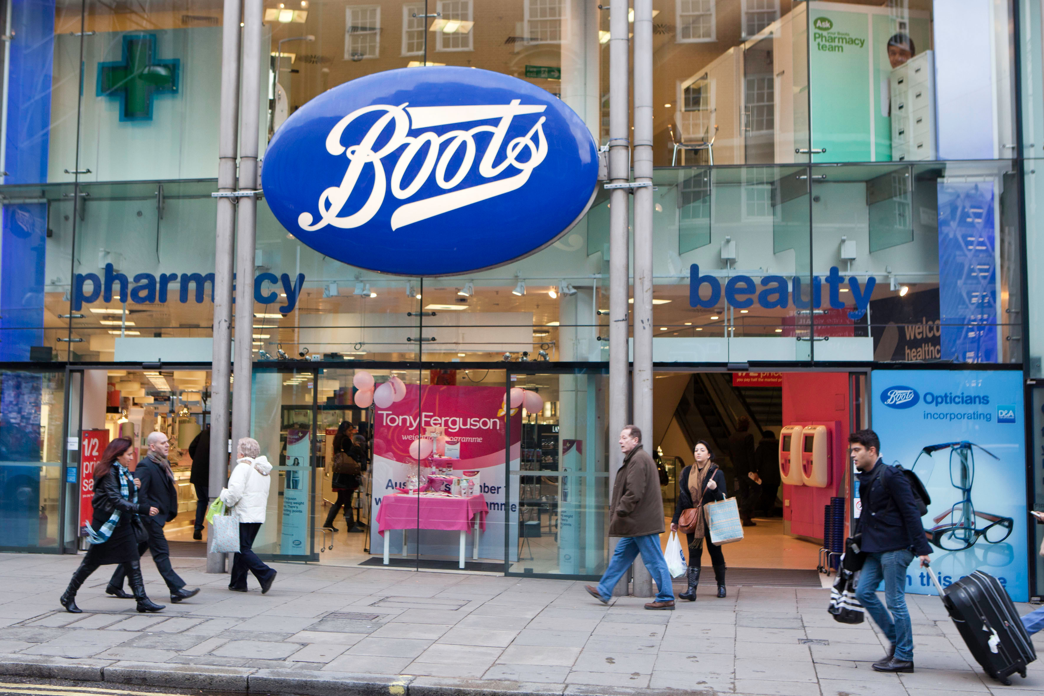 Boots has a recycling scheme where you can earn bonus Advantage Card points