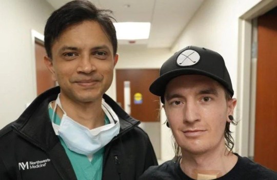 Chief thoracic surgeon Ankit Bharat and David Bauer