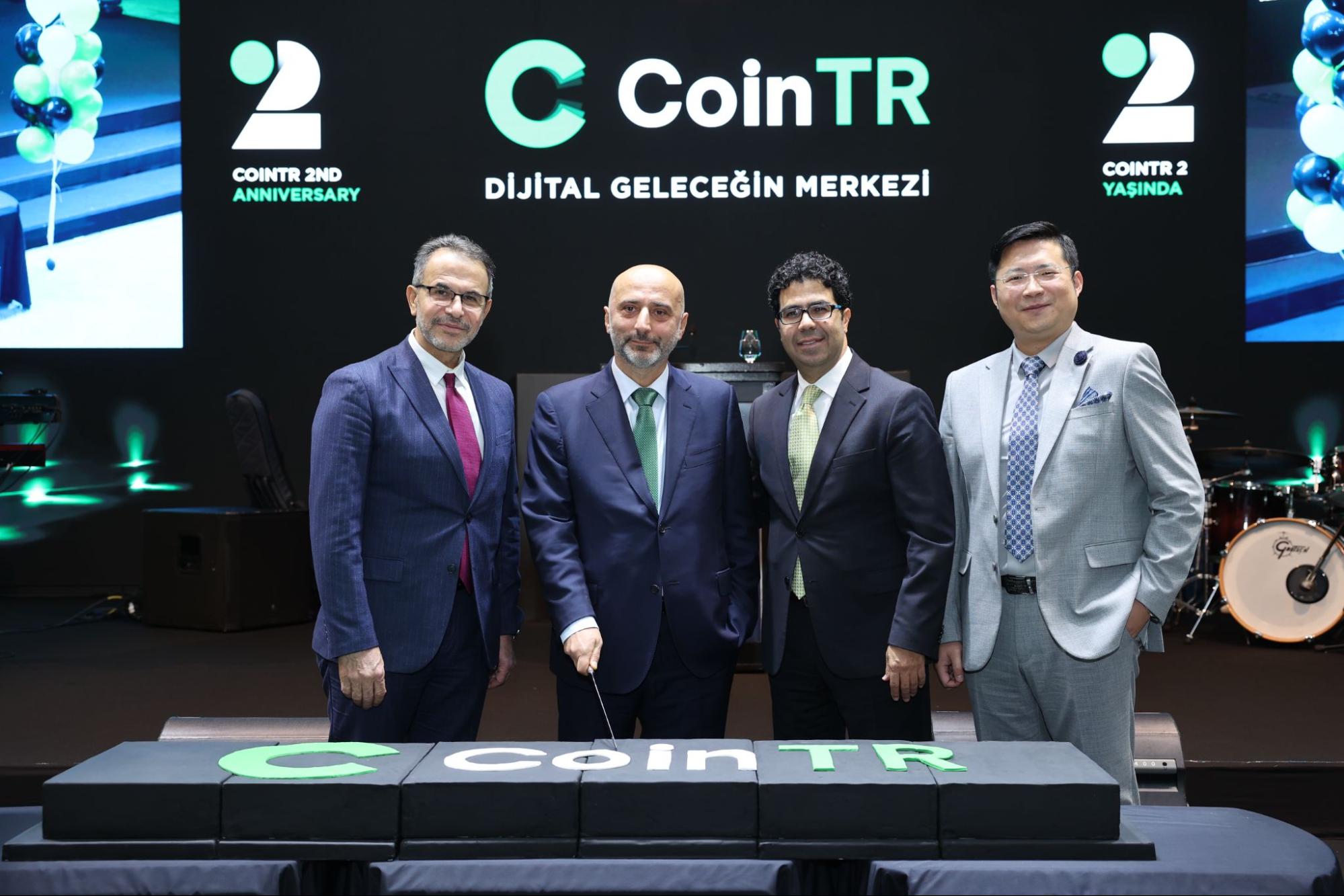 CoinTR Board Mehmet Emin KARAAĞAÇ, CoinTR Board Chairman Şakir Ercan GÜL, CoinTR CEO Ali Eşelioğlu, CoinTR Co-founder David Liu