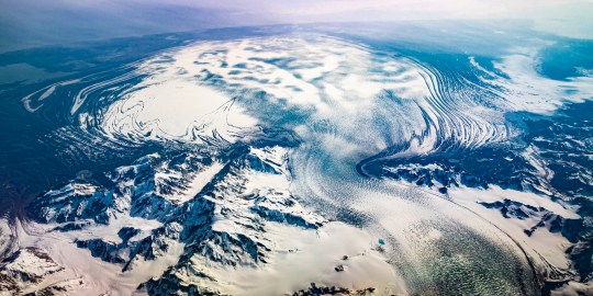 The Malaspina glacier viewed from over land