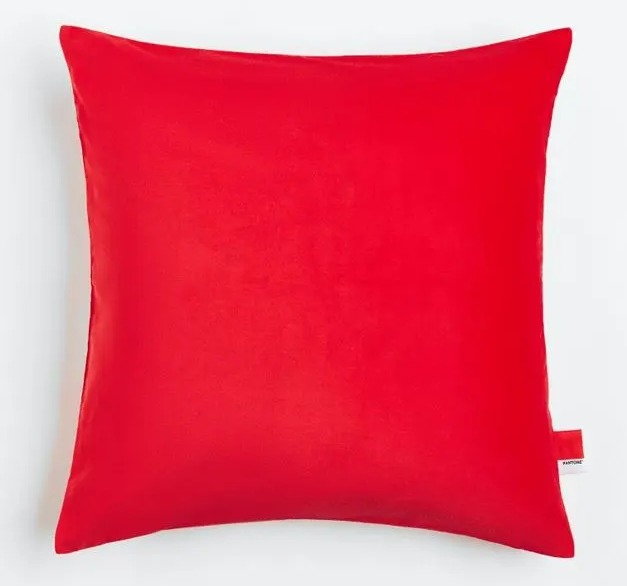 Save £4.99 on this red cotton velvet cushion cover from H&M