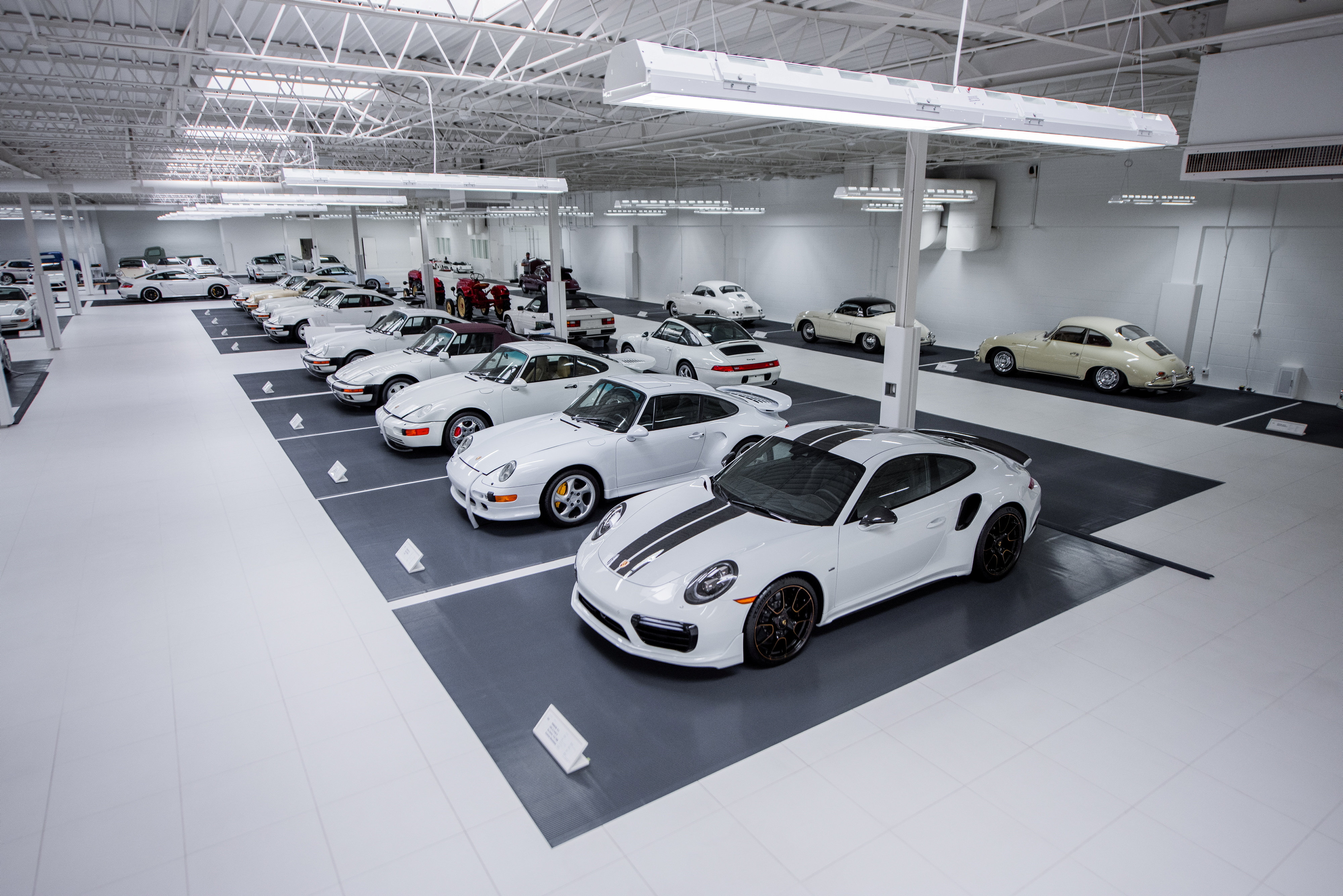 A stunning fleet of Porsche cars have gone under the hammer in Texas