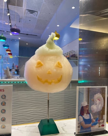 A Halloween-themed candyfloos creation at Muah in Chicago