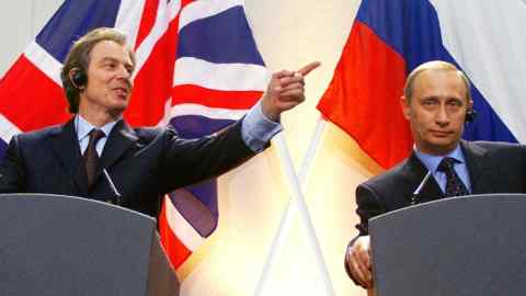 Tony Blair with Vladimir Putin in London in 2000