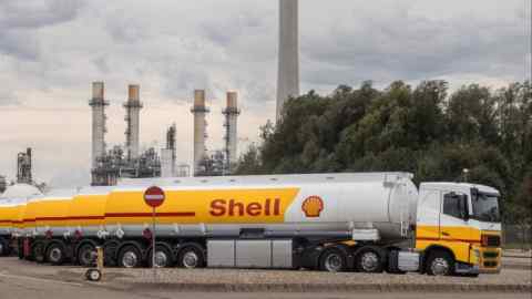 Shell oil tanker