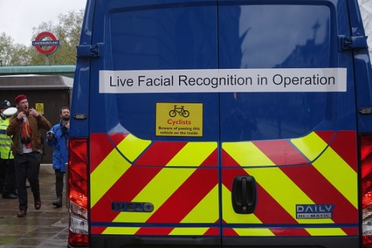 Met Police facial recognition van