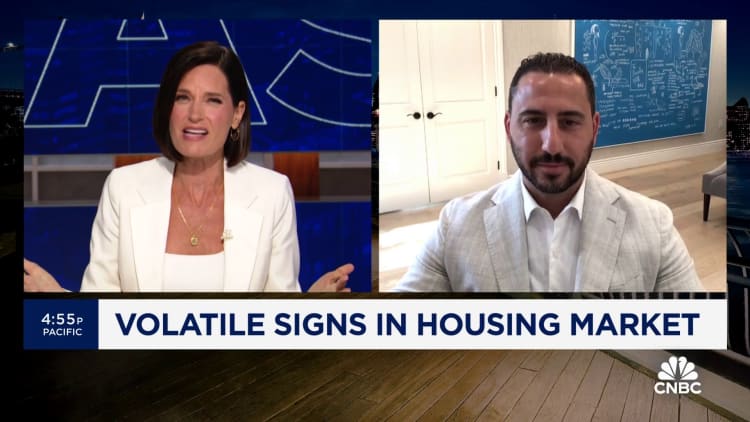 Houses are sitting on market longer than in the past, says real estate agent Josh Altman