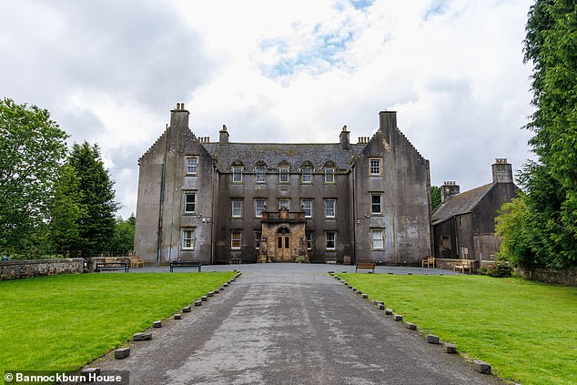 Bannockburn House is a 17th Century A-listed mansion house, which has survived largely unchanged, apart from Victorian adaptations including an extension at the rear. The original part of the house was completed around 1675, although it¿s believed to be built on an earlier building called Drummonds¿ Hall