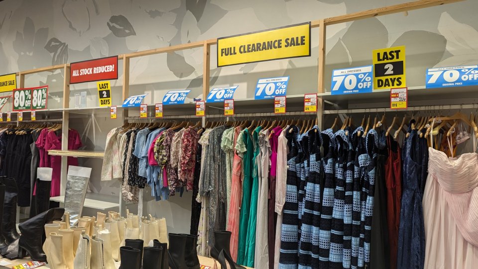 Shoppers have spotted huge closing down sales across the country