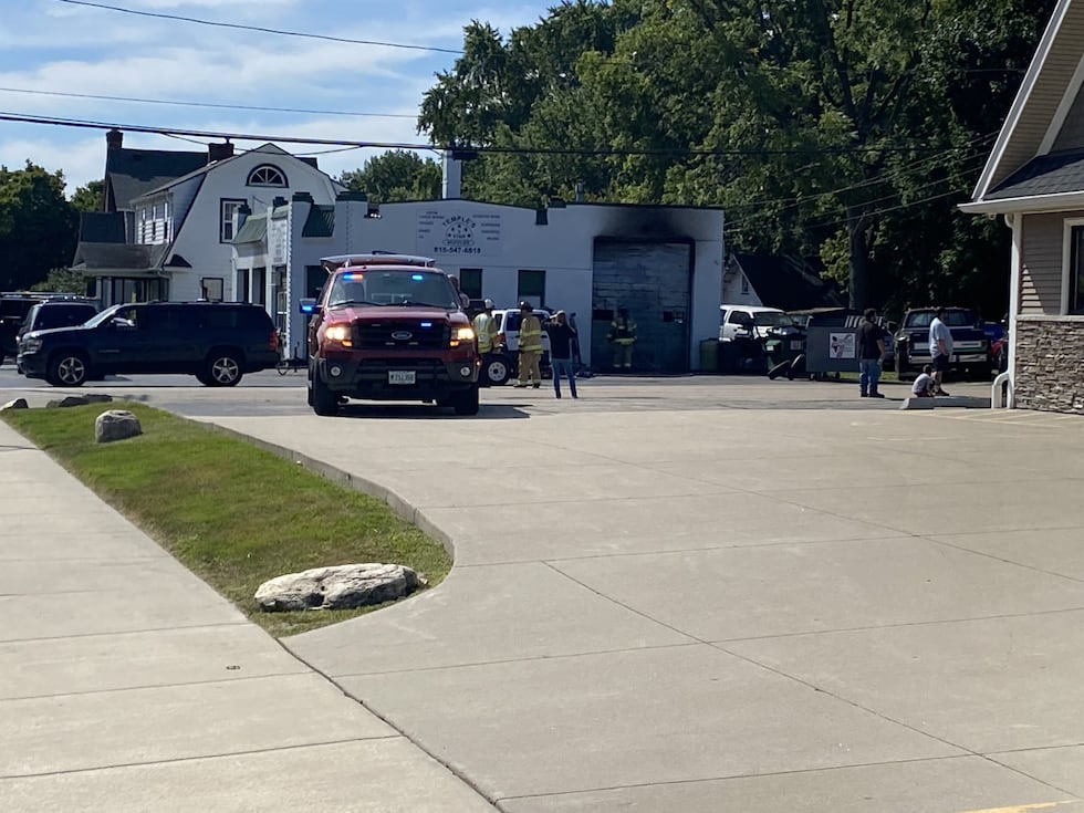 Belvidere auto shop catches fire