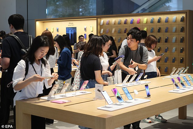 SEOUL, SOUTH KOREA: Korea - known for powerhouse smartphone firm Samsung - has devout Apple fans