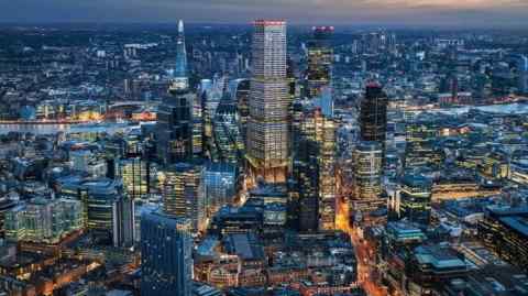 A computer generated image of how the City of London is expected to look after tghe construction of 1 Undershaft