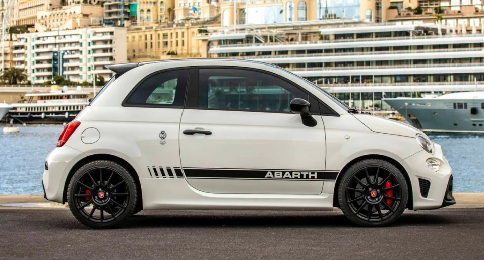 The limited edition Abarth 595 was built to celebrate the marque’s 70th anniversary