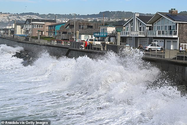 The National Weather Service had issued a tsunami warning for the west coast following Thursday's quake, but it has since been canceled