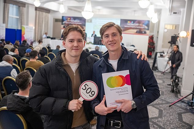 Buyers Oscar Ryan and Adam Roubicek have bagged themselves a one-bedroom flat in London for £265,000 at an auction